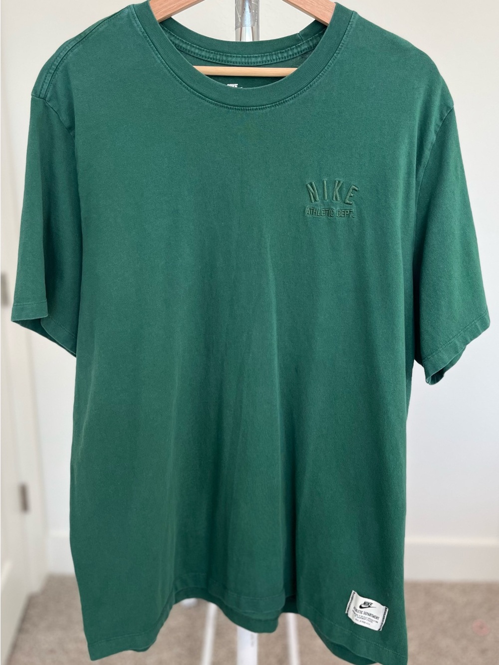 Nike Men’s Forest Green Short Sleeve Tee
